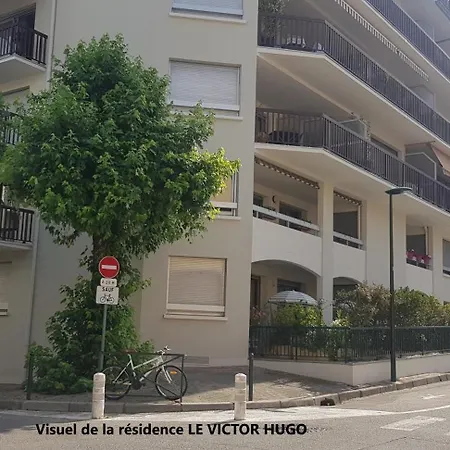 Le Nid Du Neuf Apartman *