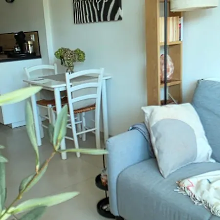 Le Nid Du Neuf Apartment