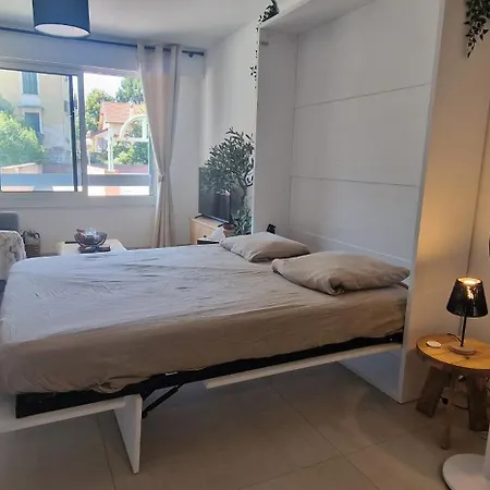 Le Nid Du Neuf Apartment