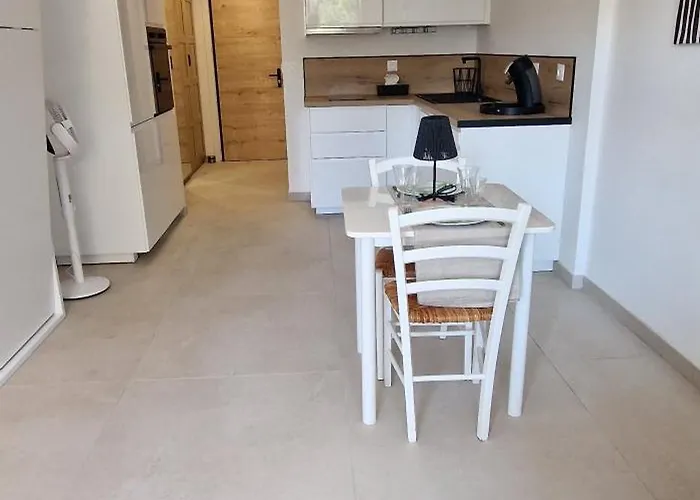 Le Nid Du Neuf Apartamento *